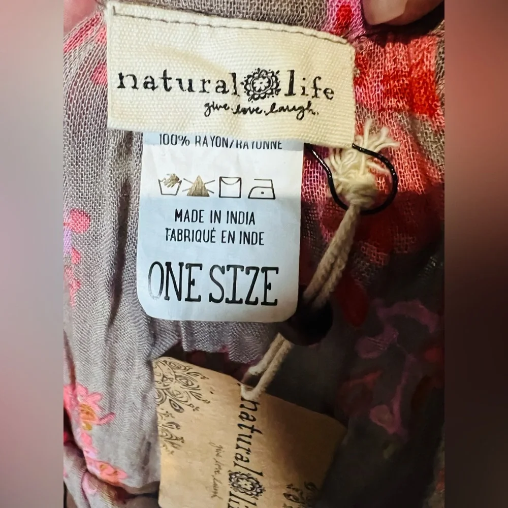 NATURAL LIFE boho Pink and Gray Floral Blouse one size women’s